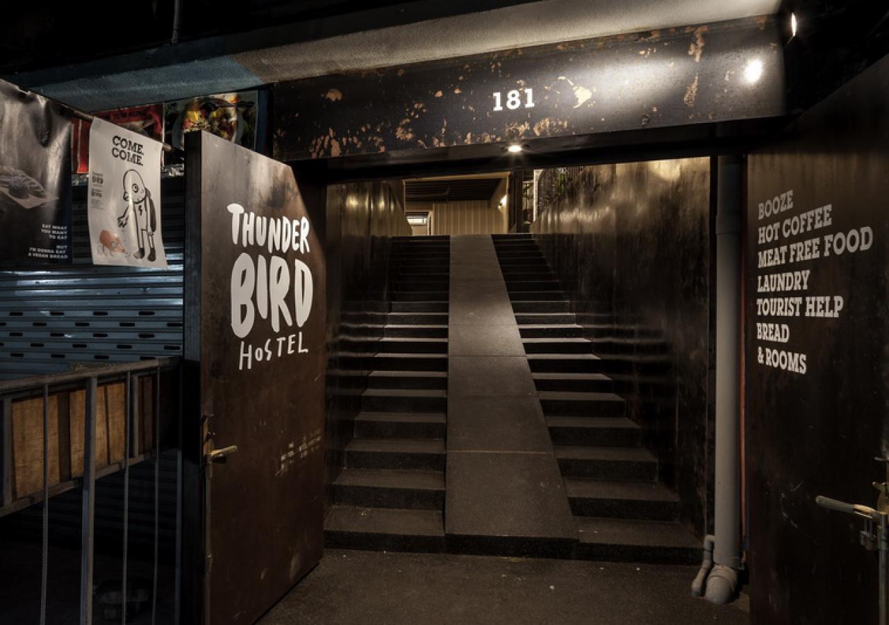 צ'יאנג מאי Thunder Bird Hostel מראה חיצוני תמונה
